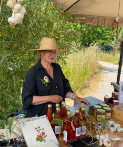 a7d33253-1547-442b-94a9-3f54361e6eb8